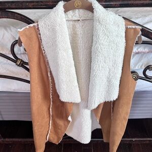Super cute faux shearling vest